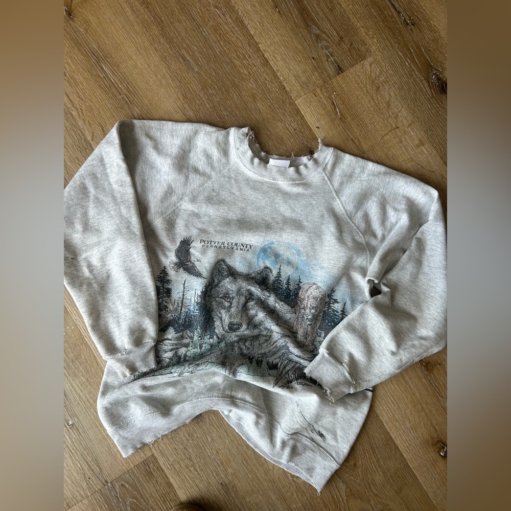 Vintage Hanes Gray Wolf Crewneck